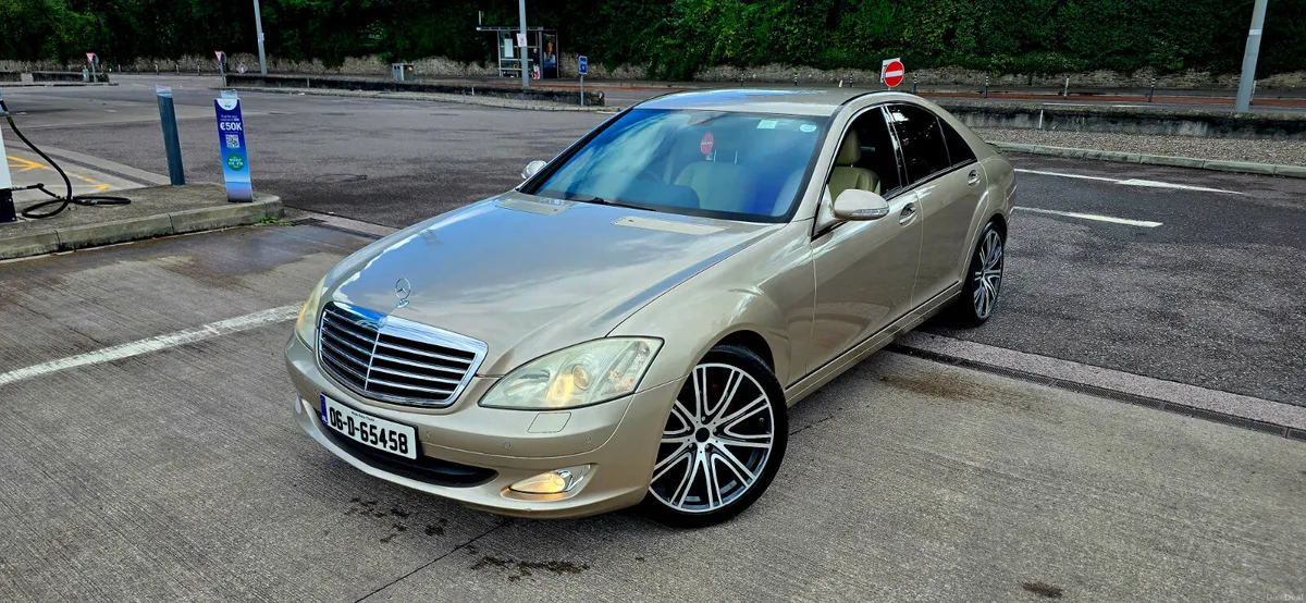 Mercedes-Benz S-Class S320 CDI – Low Mileage – - Image 3