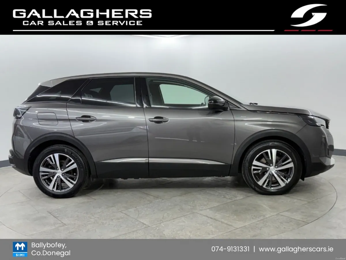 Peugeot 3008 (221) ALLURE PHEV 225 BHP AUTOMATIC - Image 3