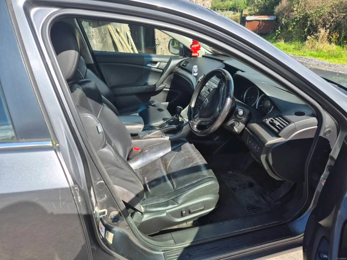 Honda Accord - Image 6