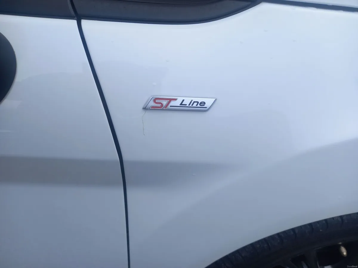 Ford Fiesta 2016 ST Line - Image 6