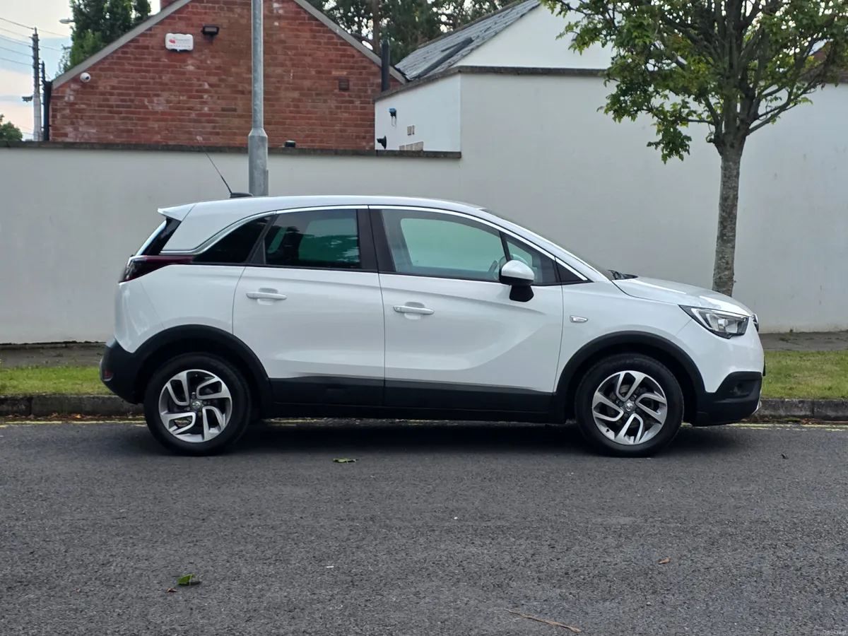 2019 Vauxhall Crossland X *Low Kms* Diesel Manual - Image 6
