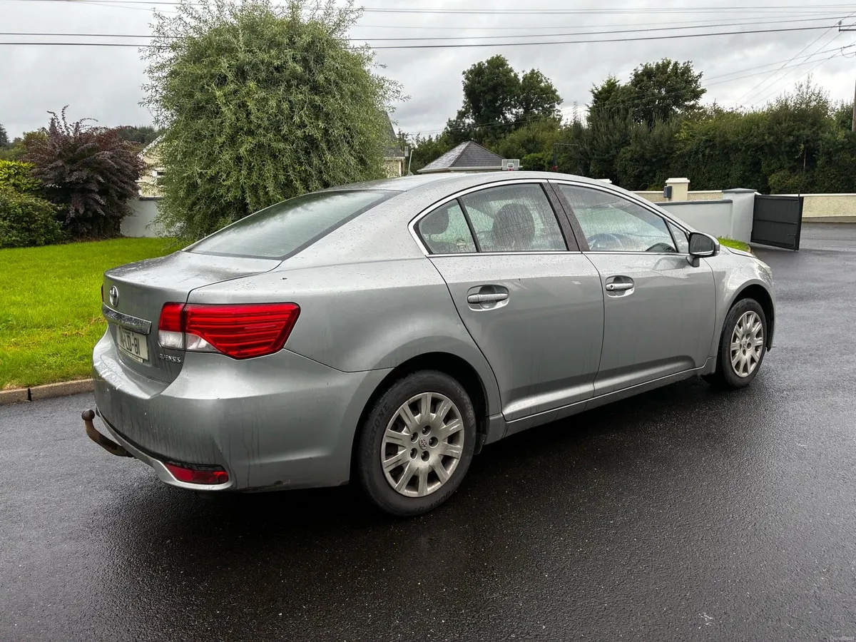 Toyota avensis - Image 4