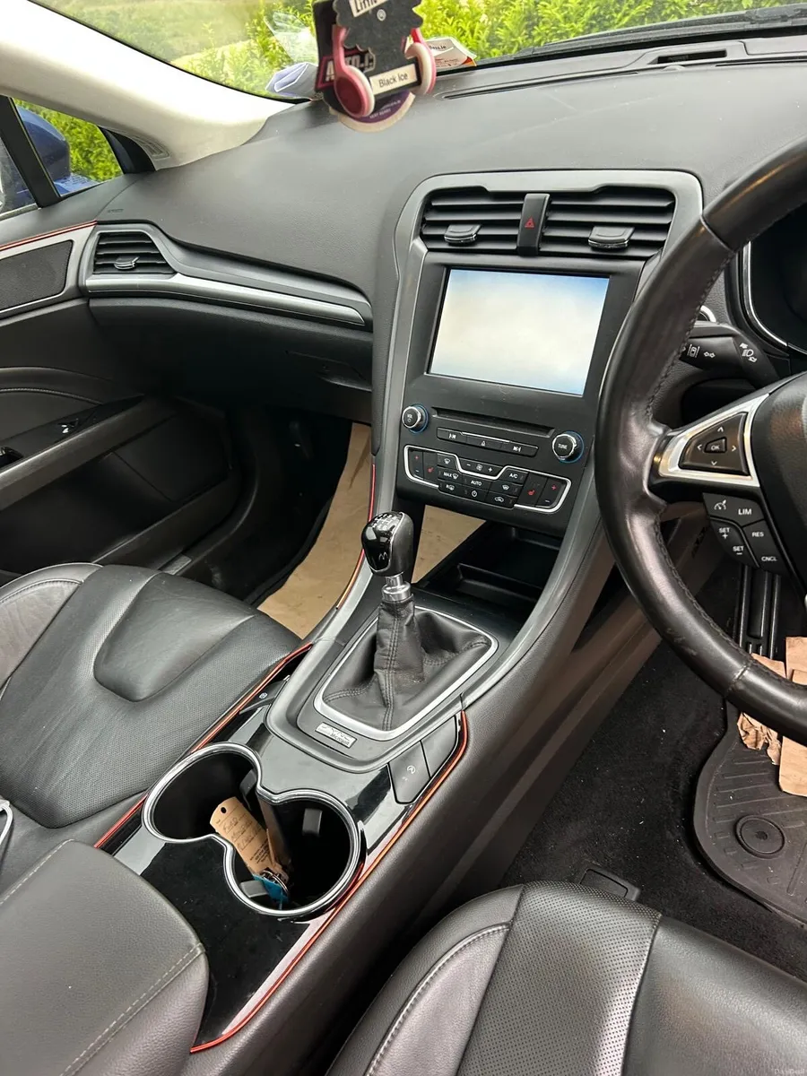 161 Ford Mondeo - Image 2