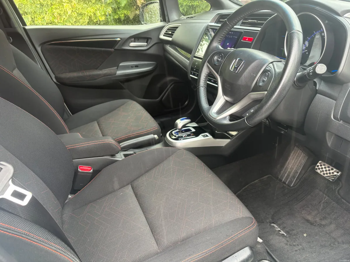 Honda Fit 2014 - Image 5
