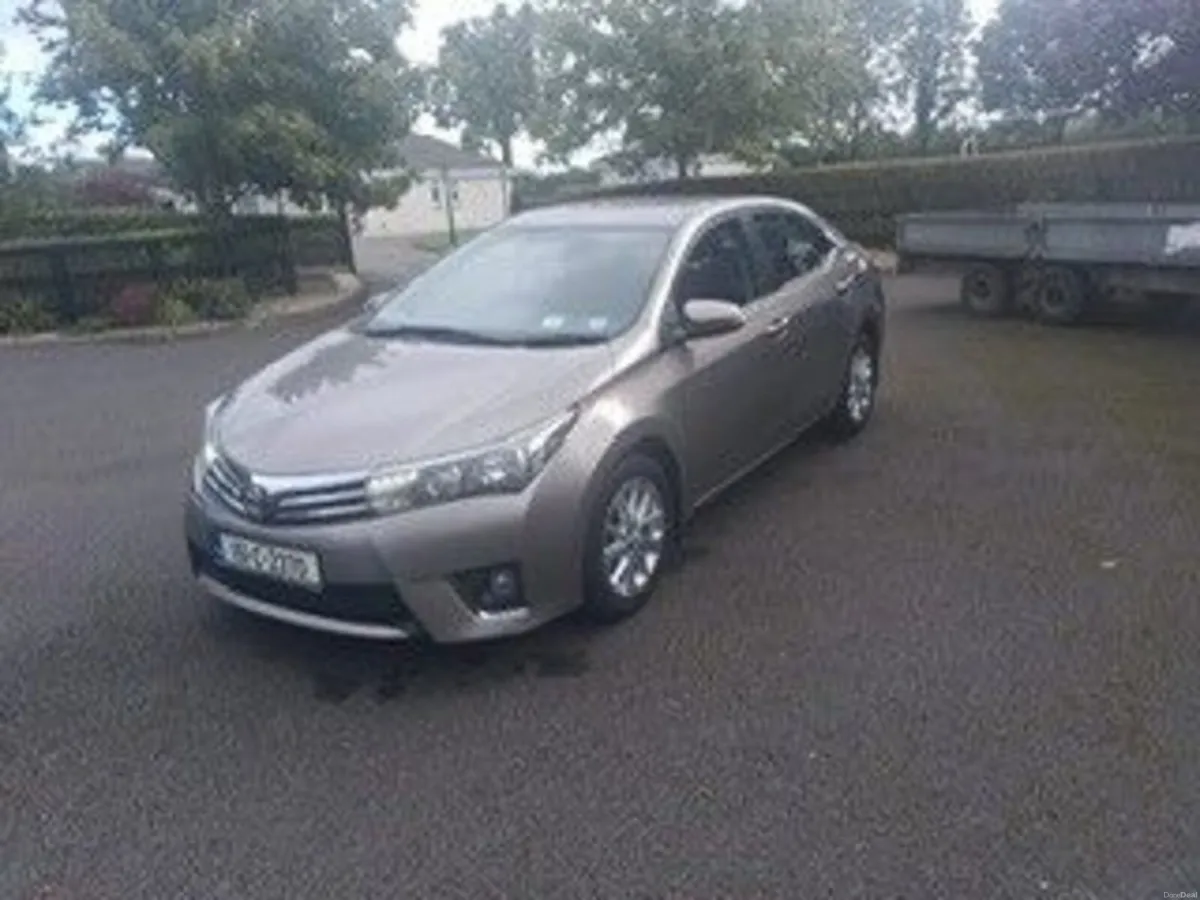 Toyota Corolla 2015 - Image 4