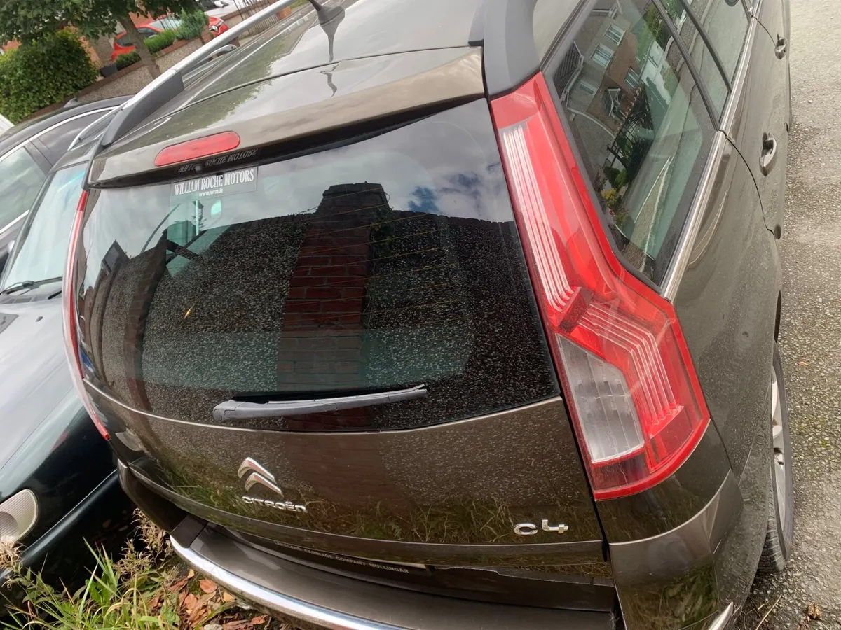 Citroen C4 Picasso 2011 - Image 2