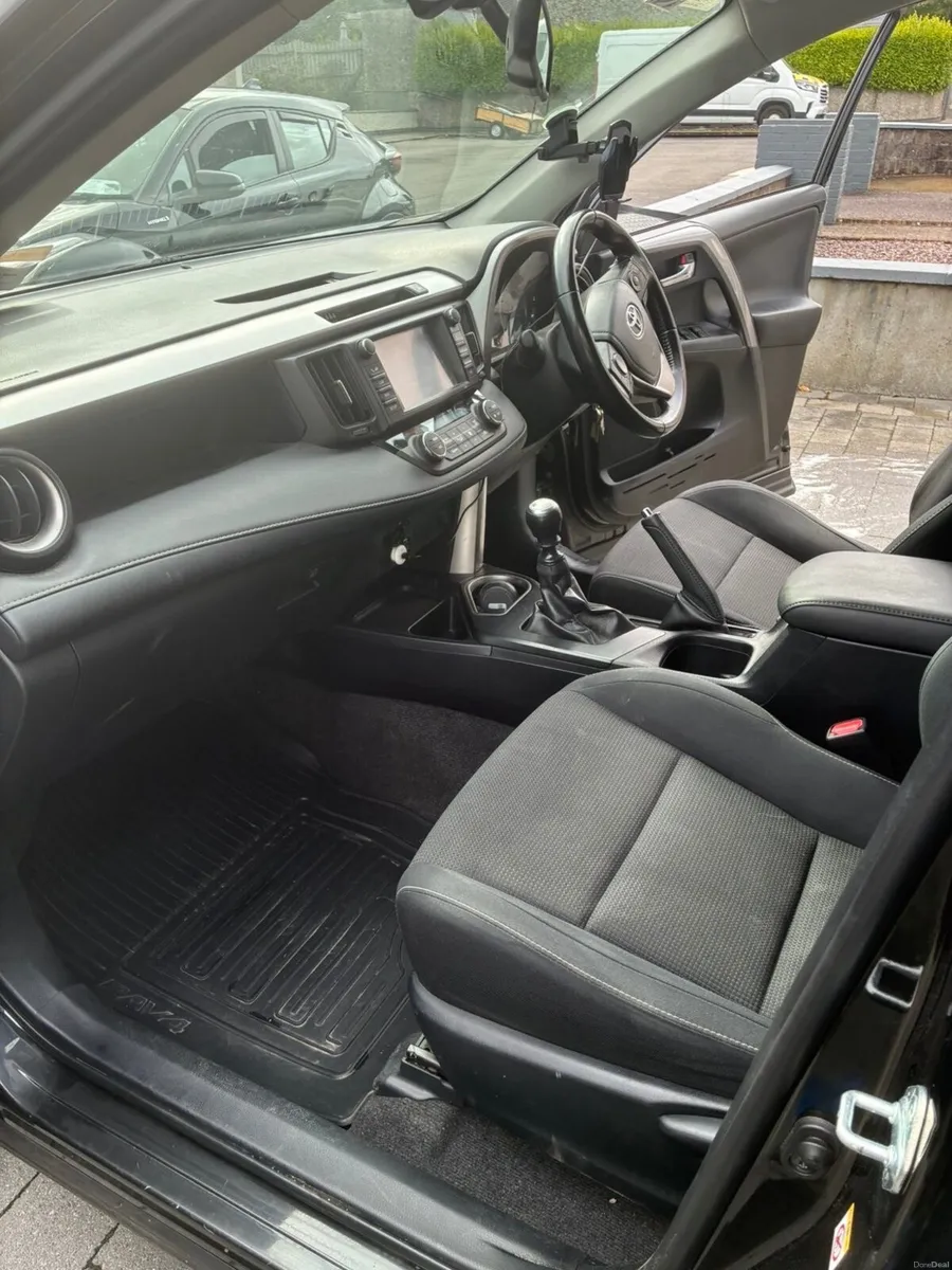 Toyota RAV4 Luna - Image 4