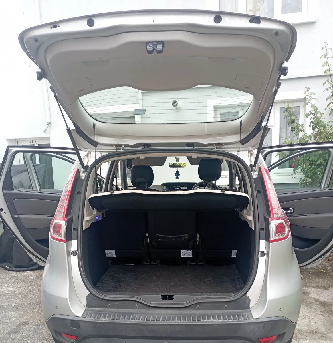 Renault Scenic 2011 - Image 5
