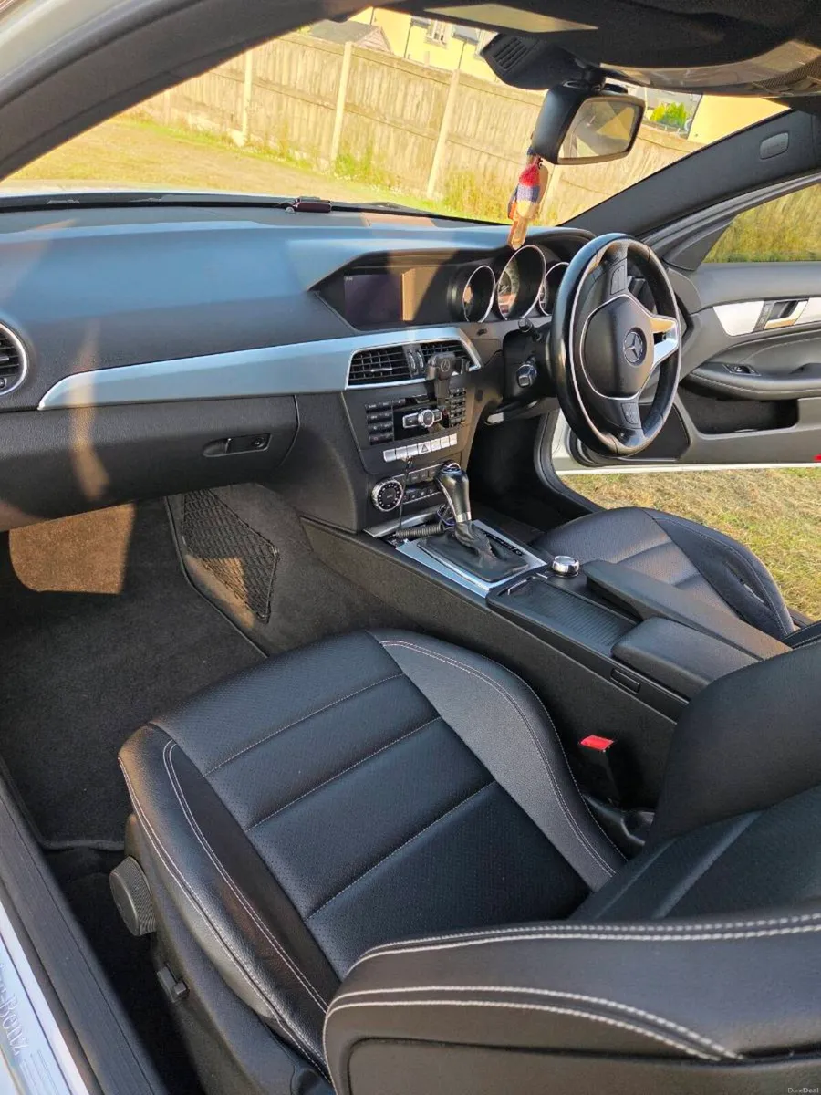 Mercedes C220 Coupe - Image 6