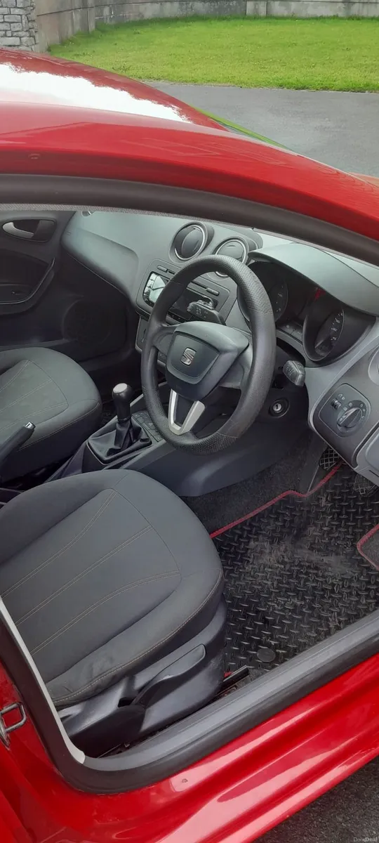 SEAT Ibiza 2012 - Image 5