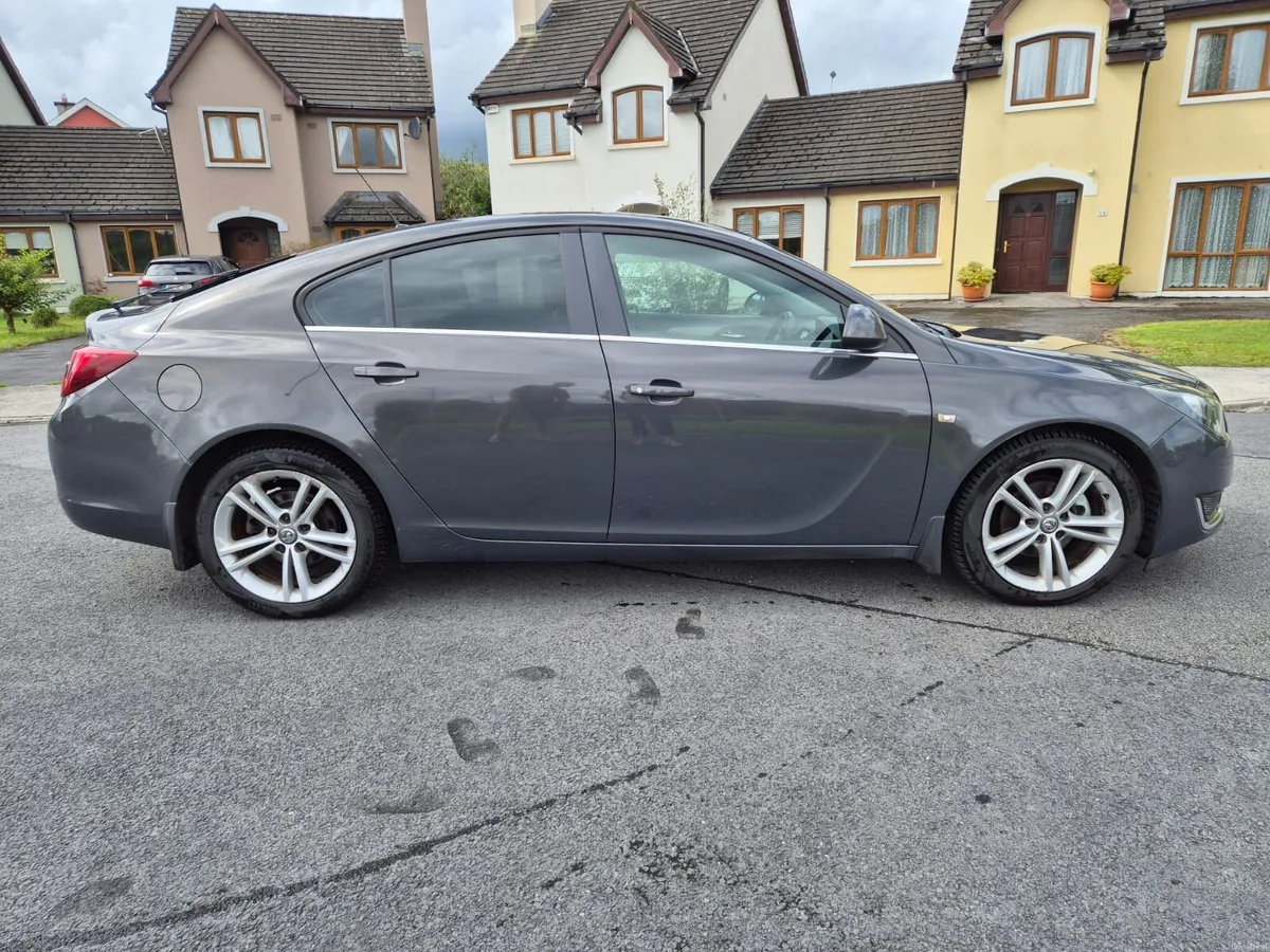 Vauxhall Insignia 2.0 CDTi 2013 – NCT 03/27 - Image 3