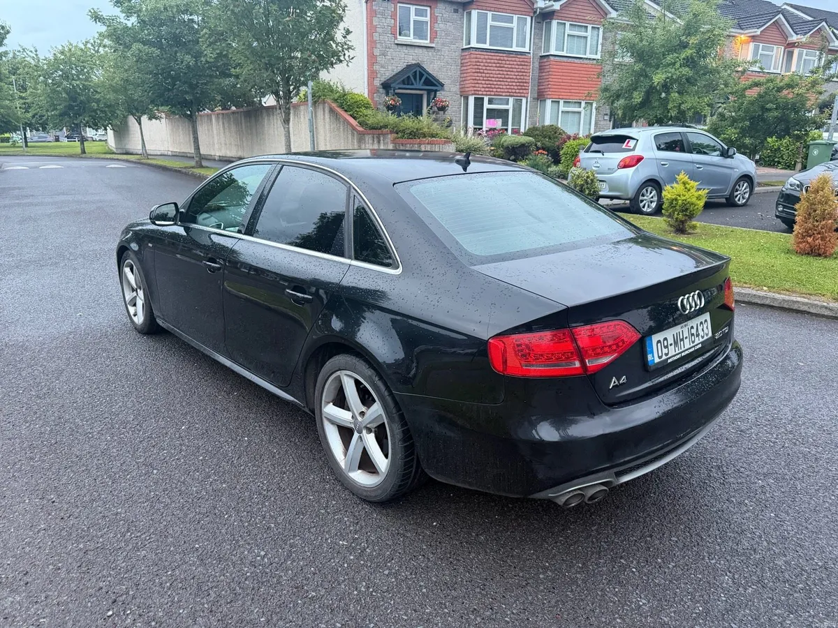 Audi A4 2.0 tdi s line - Image 5
