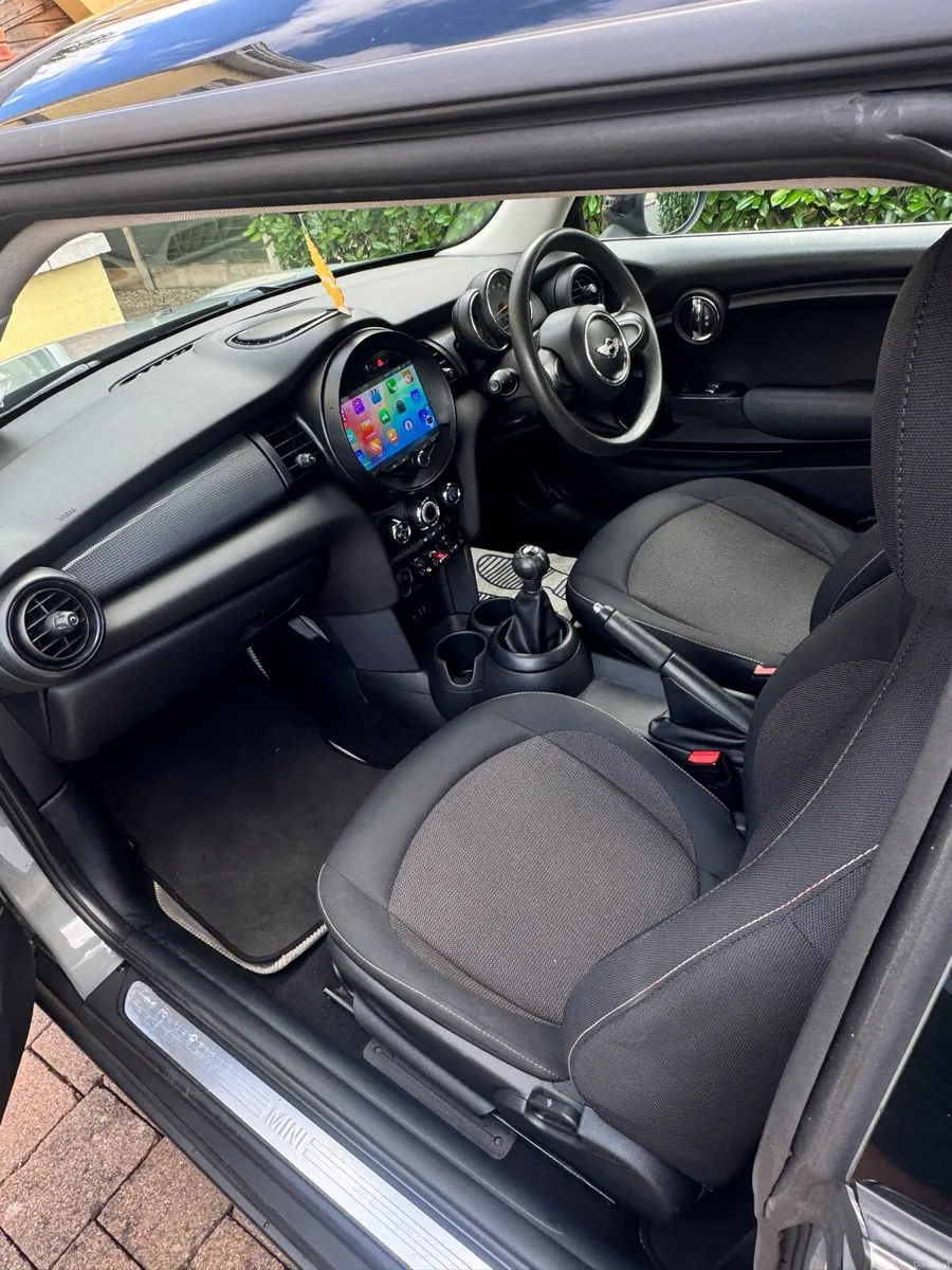 Mini Cooper D - Image 5