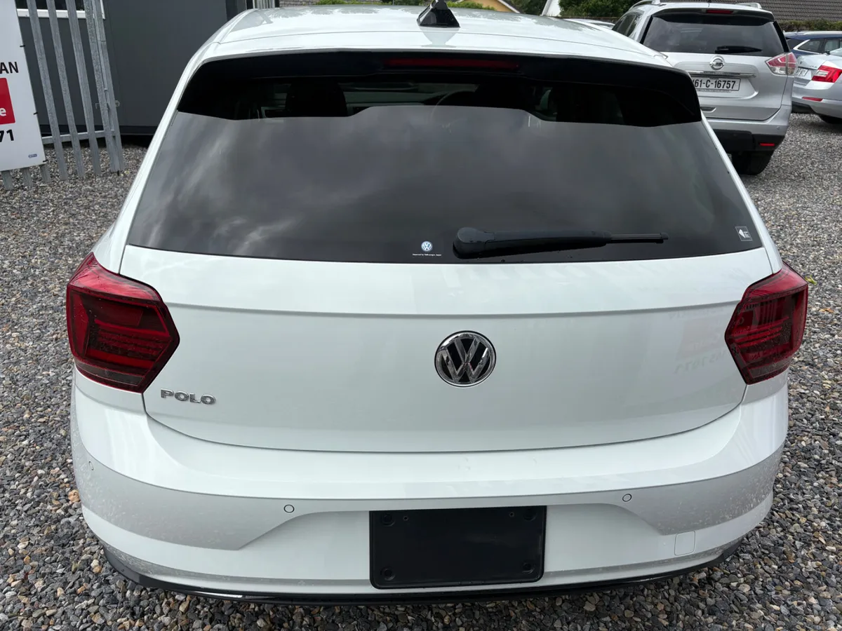 R-line Volkswagen polo 1.5 Automatic - Image 4