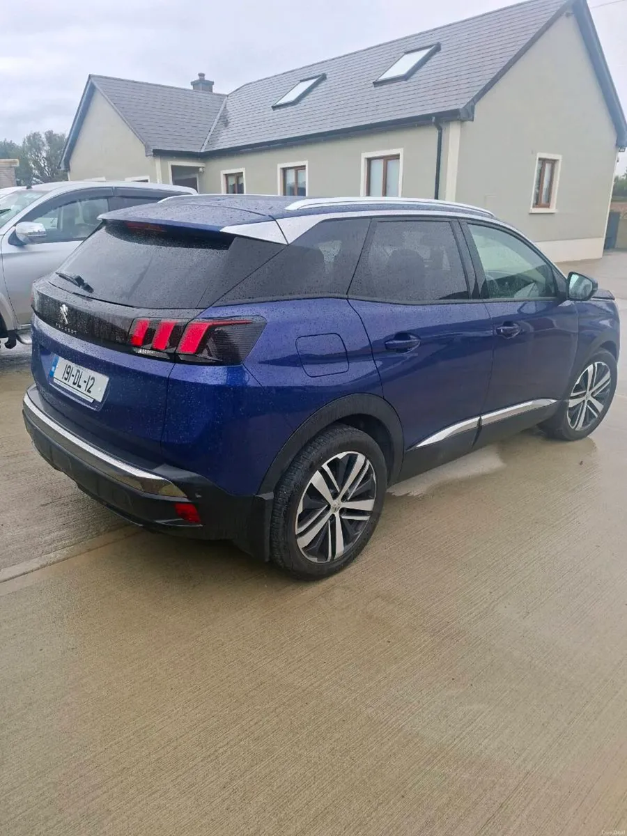 Peugoet 3008 ncted 08/2028 - Image 2