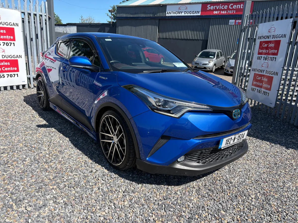 182 Toyota C-HR hybrid - Image 1