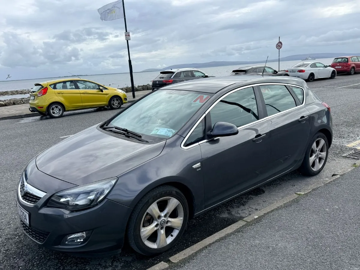 2010 Vauxhall Astra SRI 1.6 Turbo 180BHP | NEW NCT - Image 5