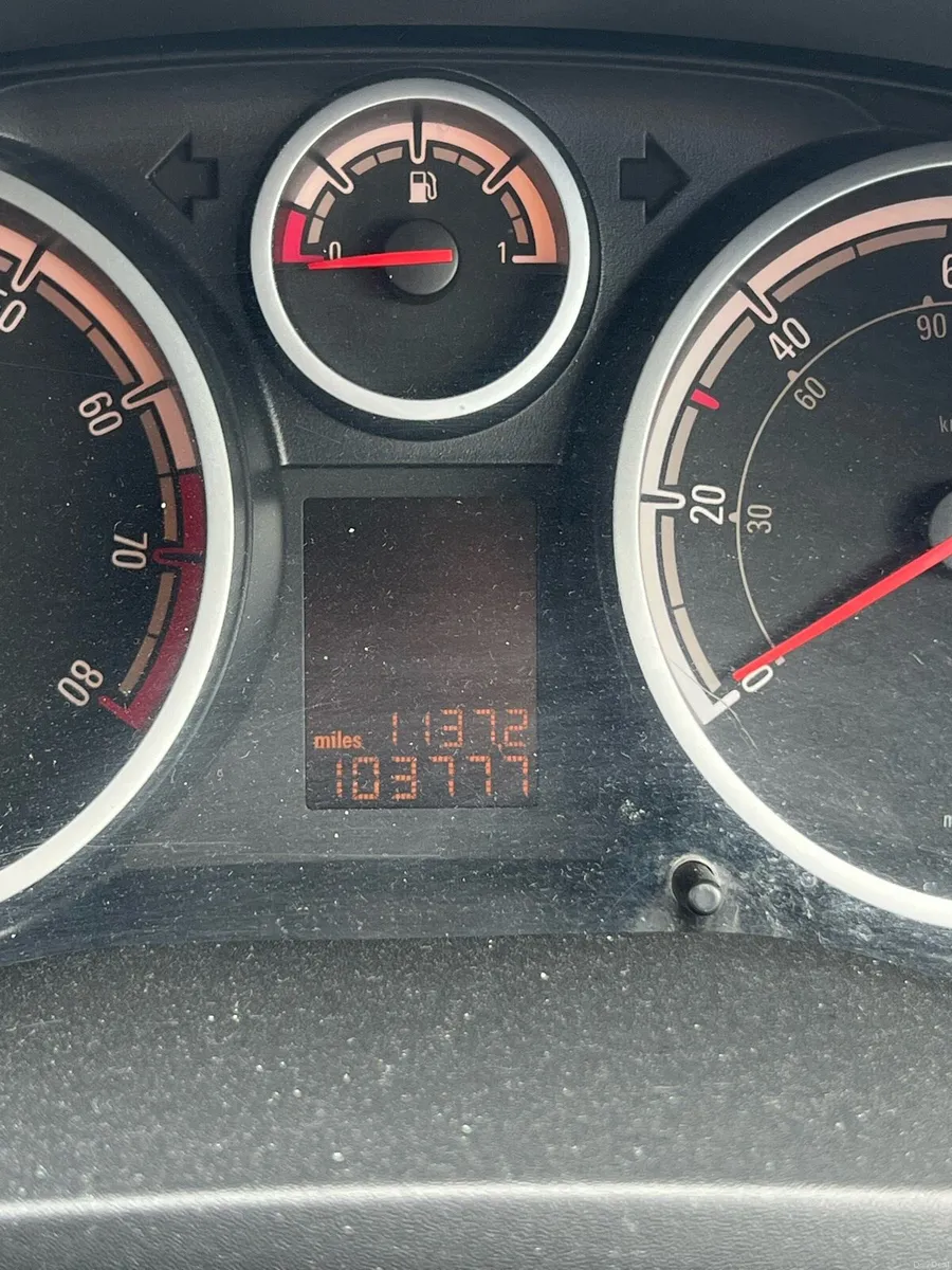 Vauxhall Corsa 1.2 Low Mileage - Image 2