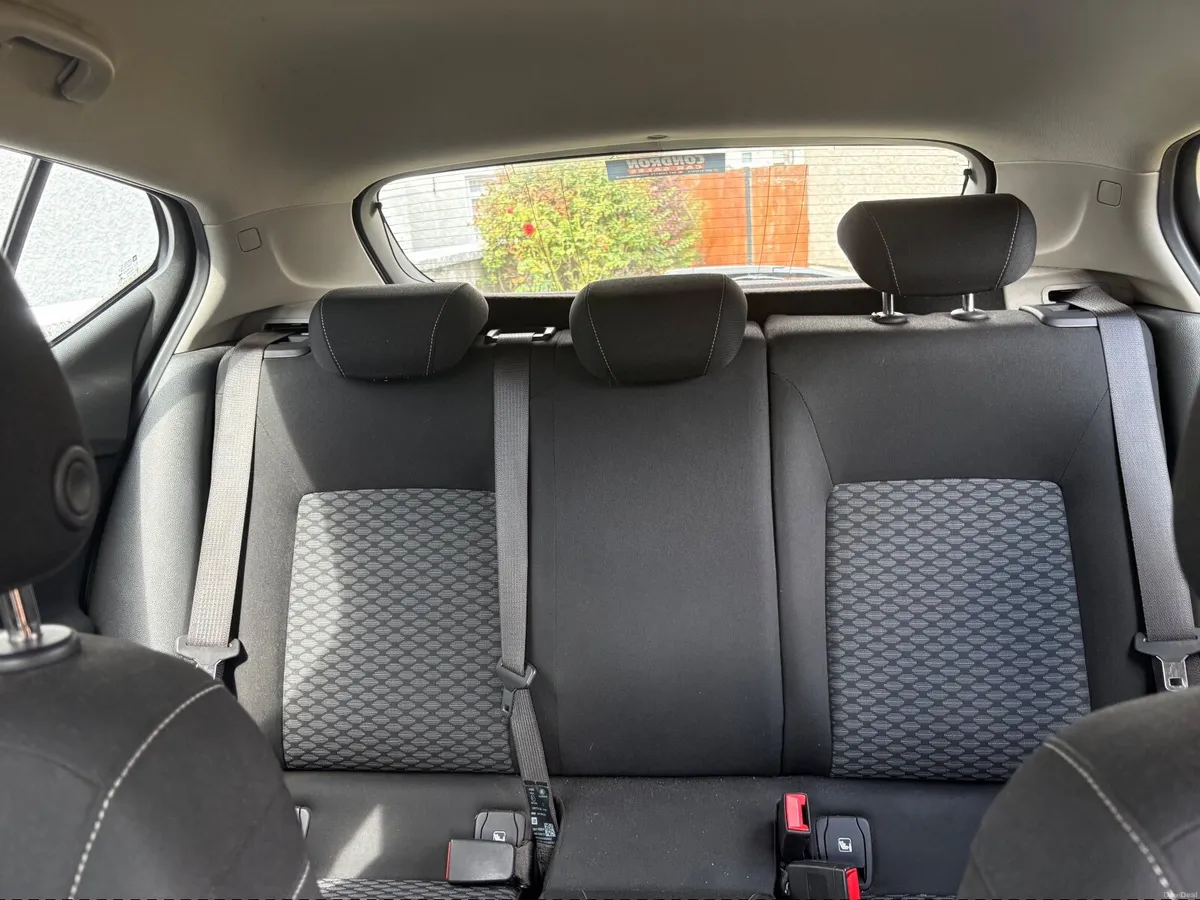 Vauxhall Astra 2017 - Image 5