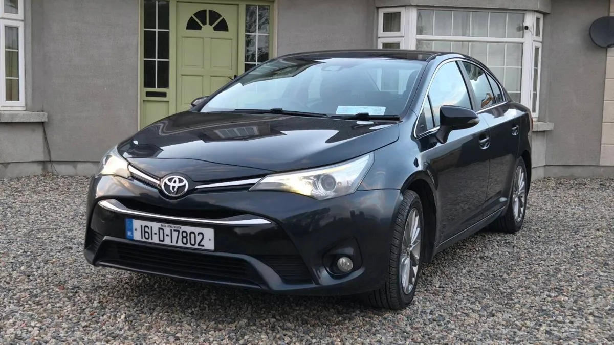 161 AVENSIS READ AD FIRST. - Image 2