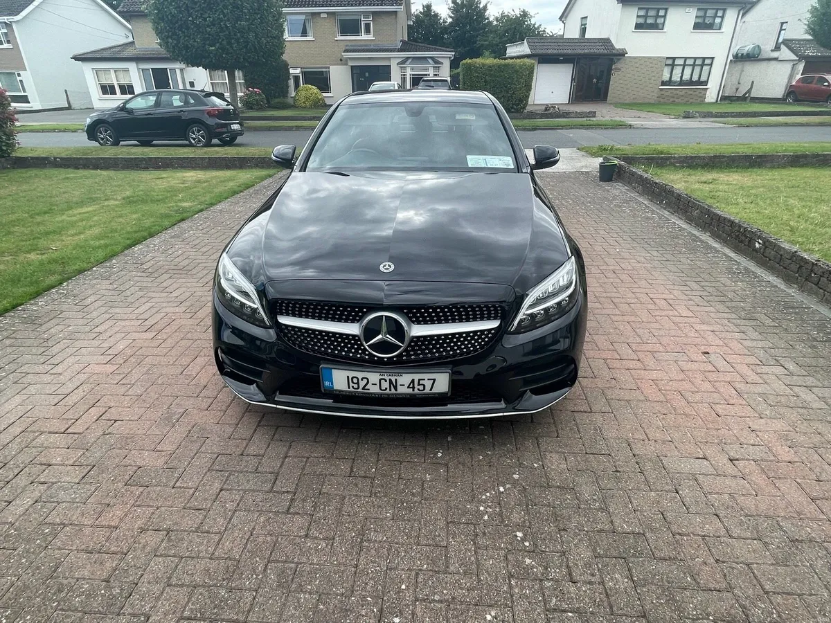 192 Mercedes Benz C200d AMG - Image 3