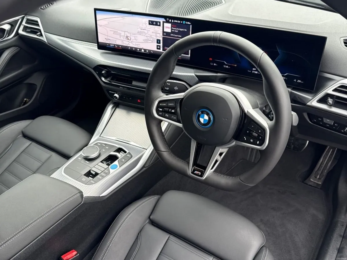 BMW i4 eDrive35 M Sport - Image 6