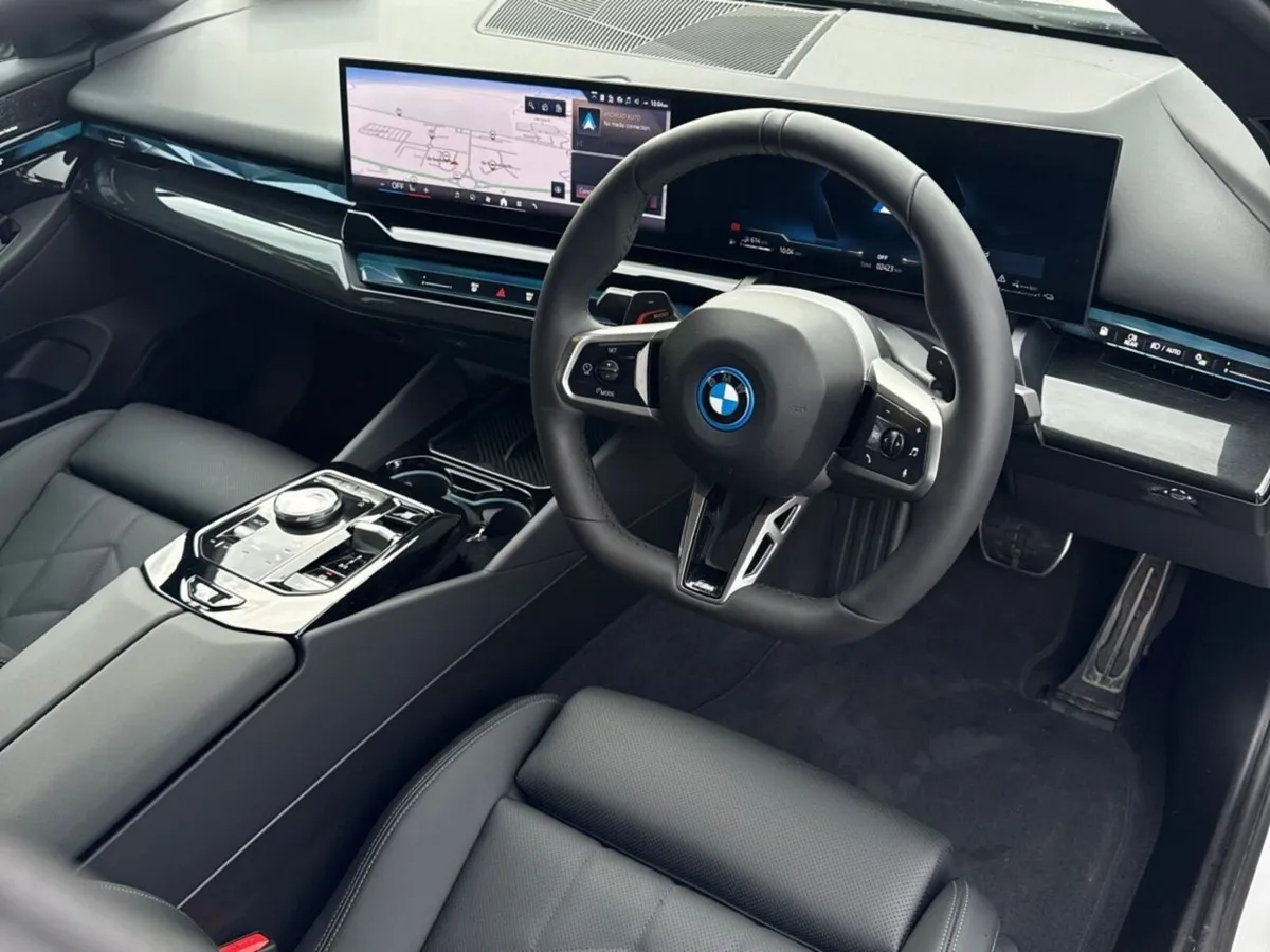 BMW 5-Series 530e M Sport Pro Saloon - Image 6