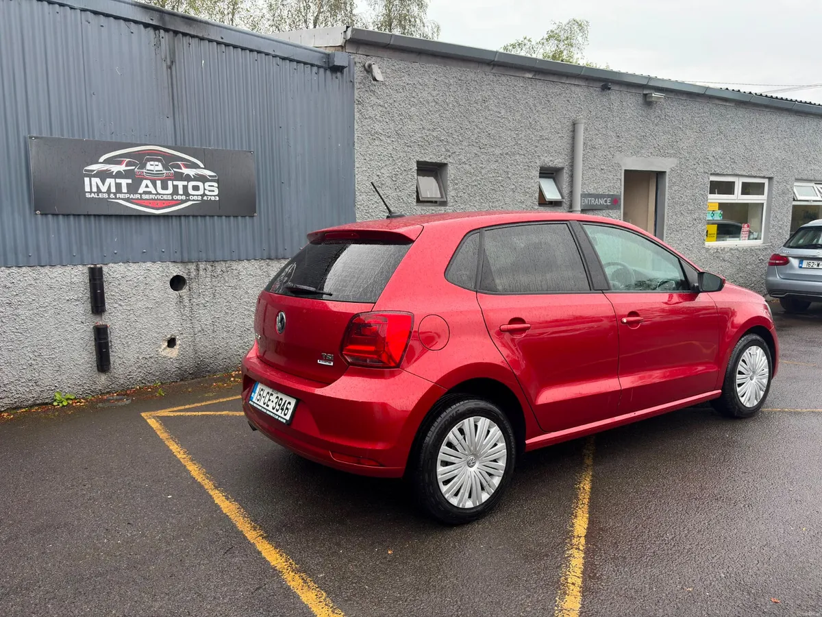 Volkswagen Polo 2015 automatic - Image 4