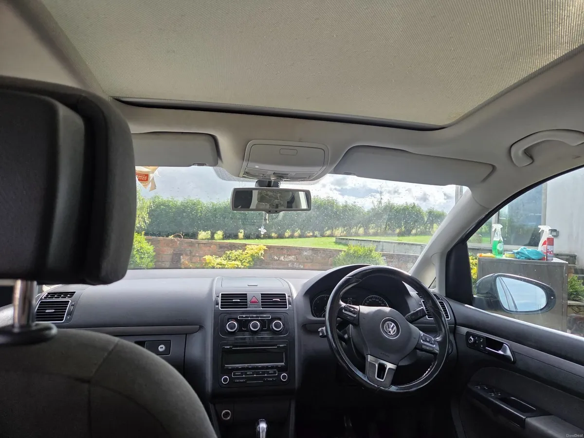 Volkswagen Touran 2012 1.6 Diesel Automatic - Image 5
