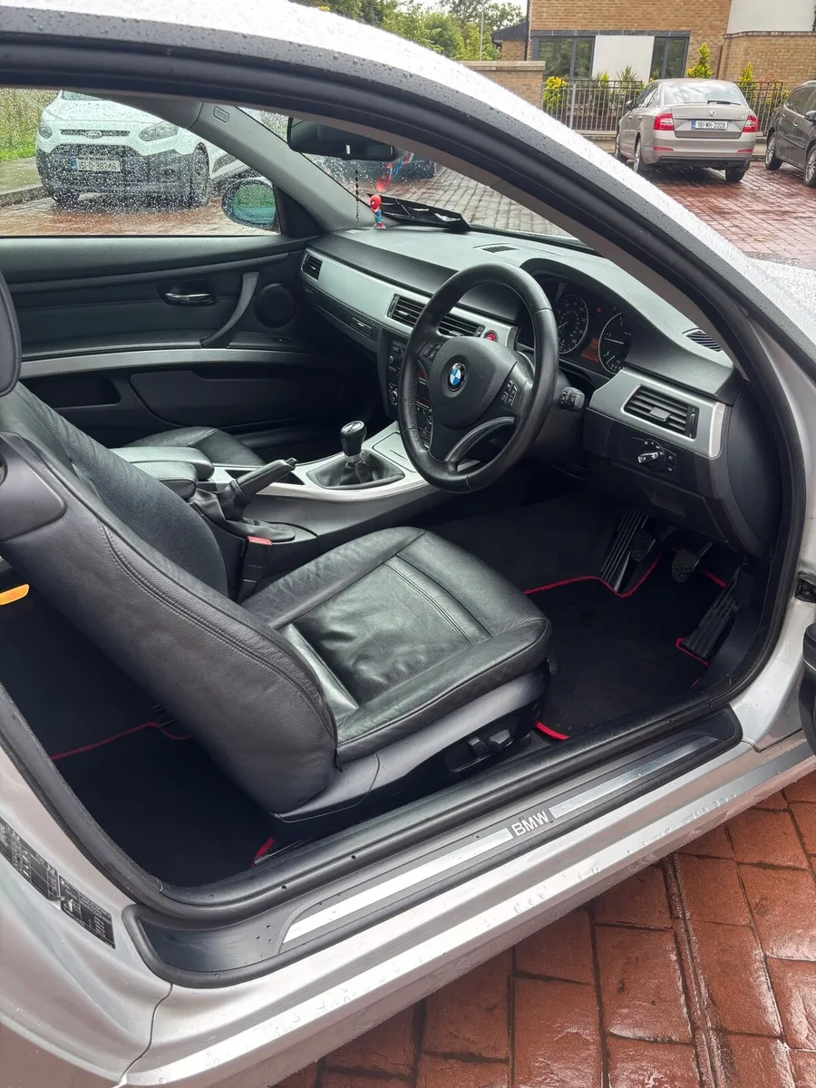 BMW E92 320d 2009 (ONO) - Image 3