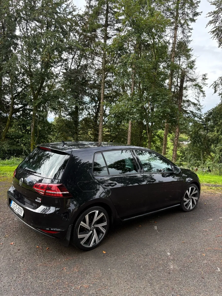 VW Golf - Image 1