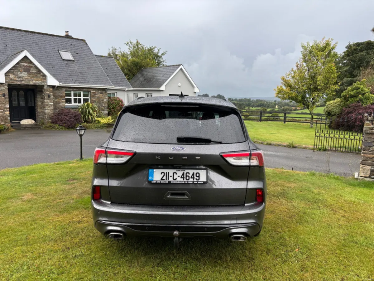 Ford Kuga ST-LINE X 5DR 1.5 TD 120 S6. S6.2 M6 - Image 4