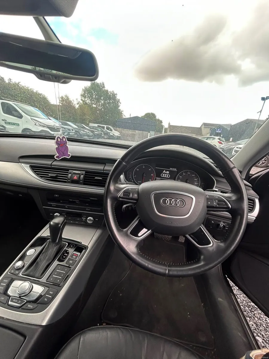 Audi A6 2015 - Image 4