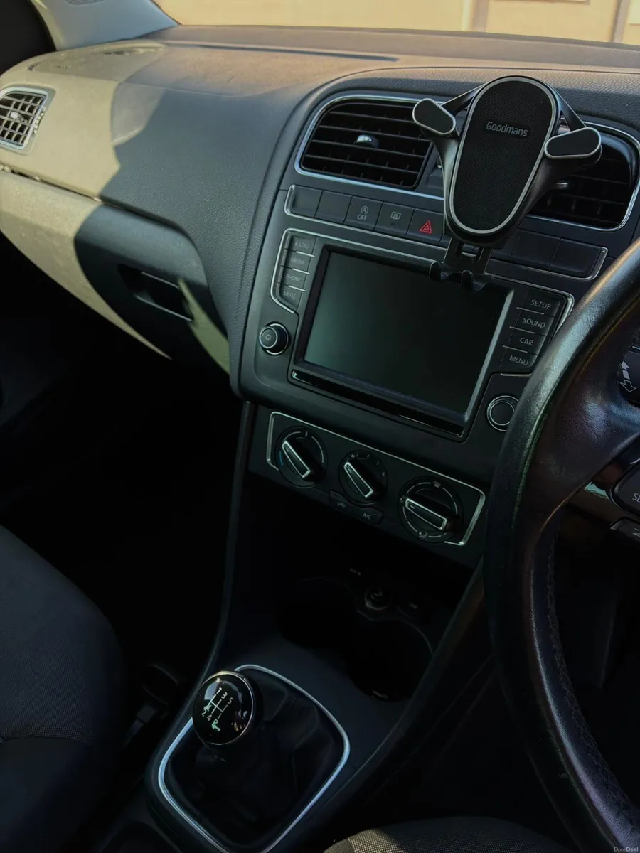 Volkswagen Polo Comfortline 2016 - Image 6