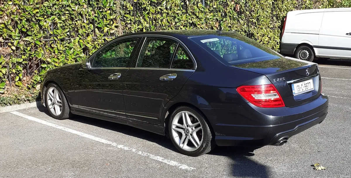 Mercedes-Benz C-Class 2013 - Image 2