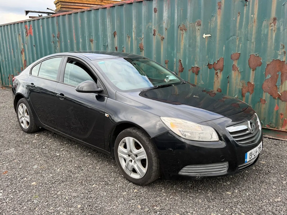 2013 Vauxhall insignia 1.7diesel manual - Image 1