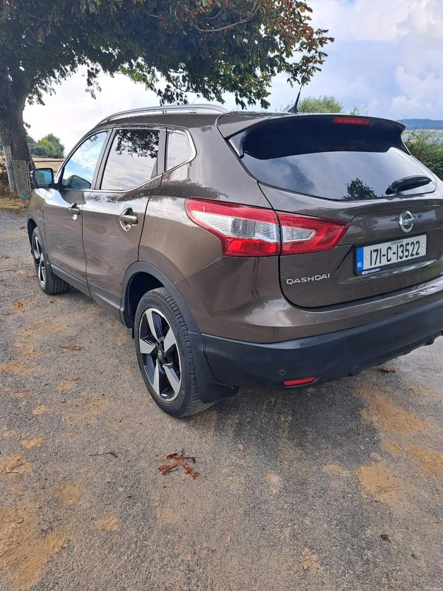 171 Nissan Qashqai Petrol Automatic Low Kilometres - Image 6