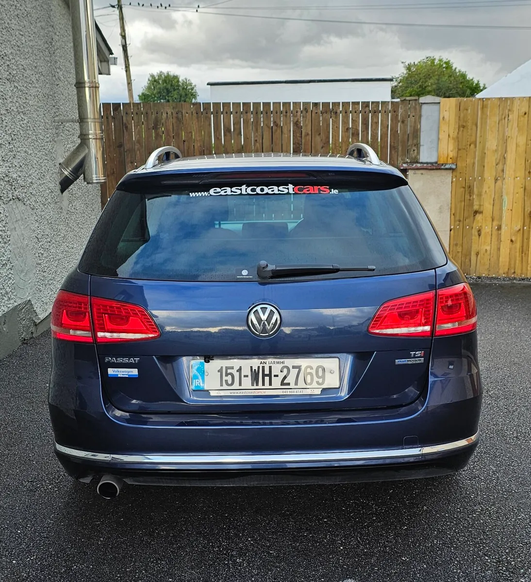 VW Passat Estate R-Line 1.4 TSI Automatic - Image 3