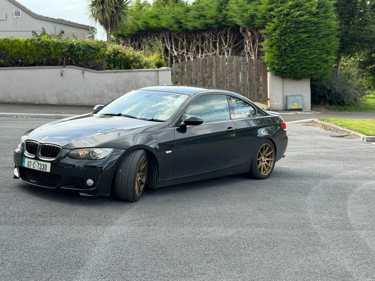 BMW 330d - Image 3