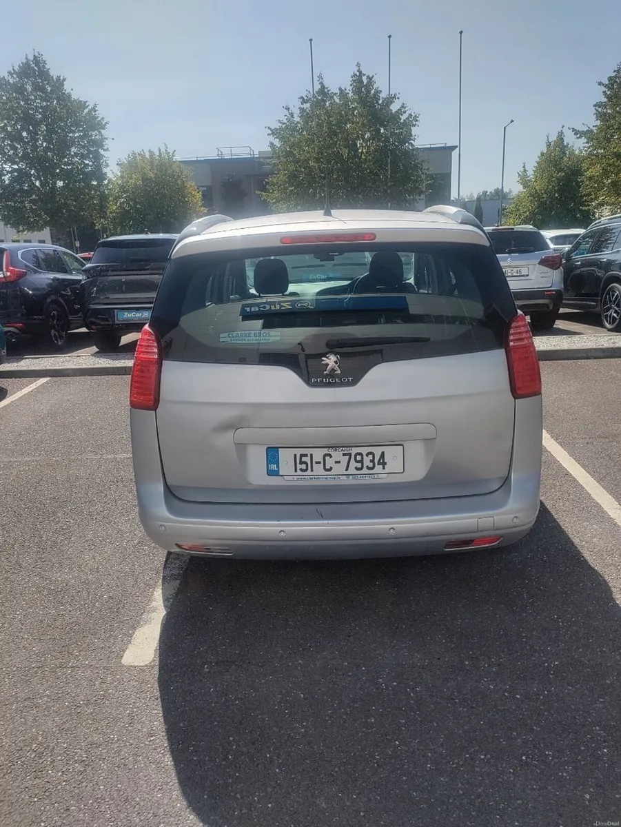Peugeot 5008 with dashcam, spare wheel - Image 4