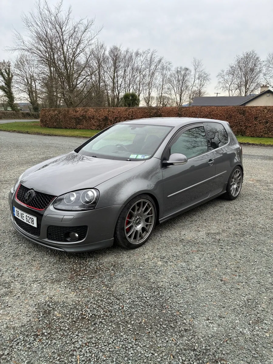 Volkswagen Golf GTI - Image 6
