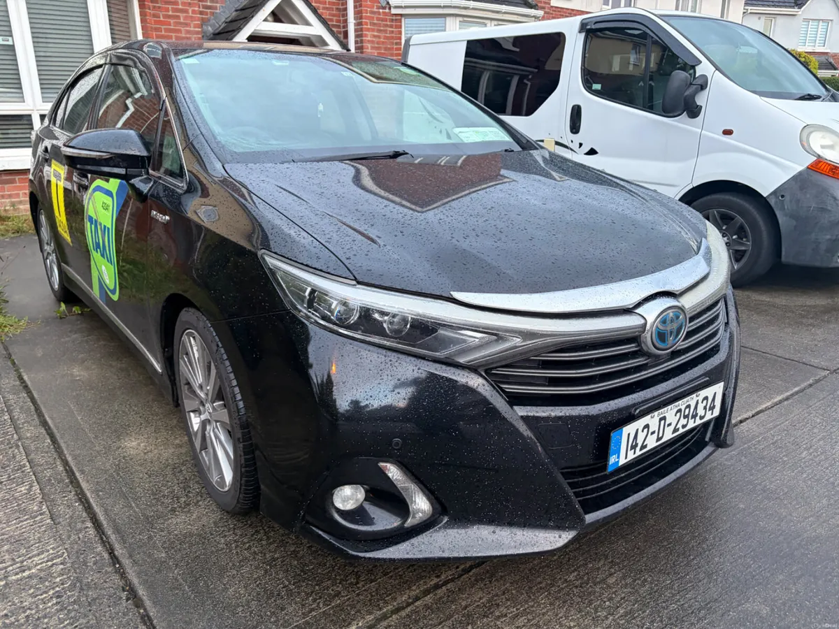 Ready taxi Toyota Sai 2014 hybrid automatic - Image 3
