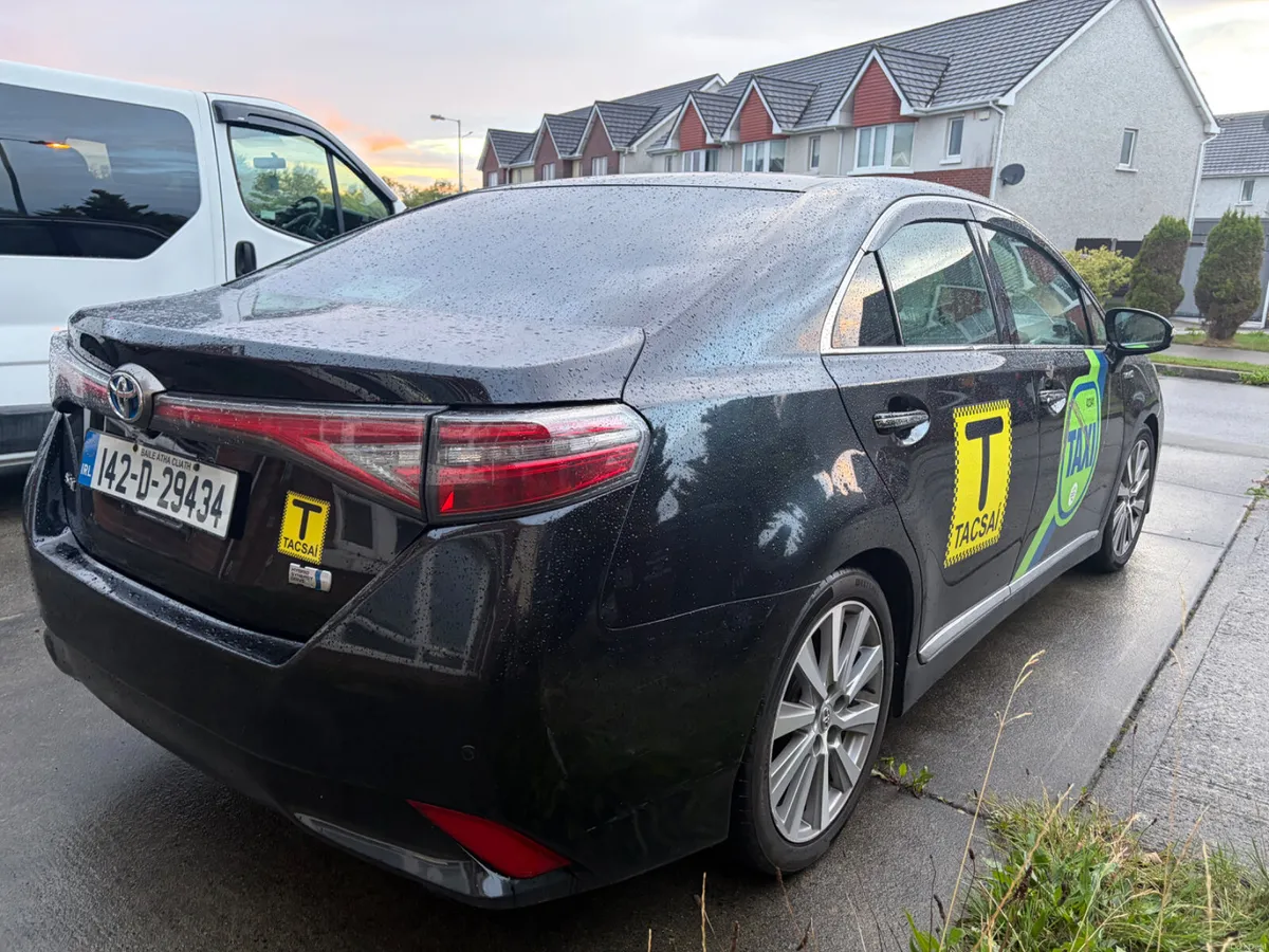 Ready taxi Toyota Sai 2014 hybrid automatic - Image 6