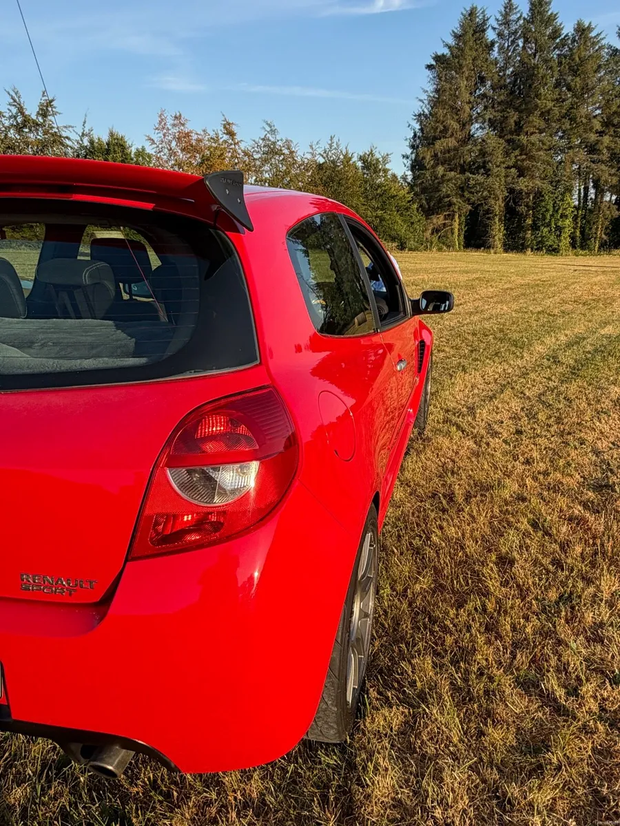 Renault Clio 197 RS - Image 6