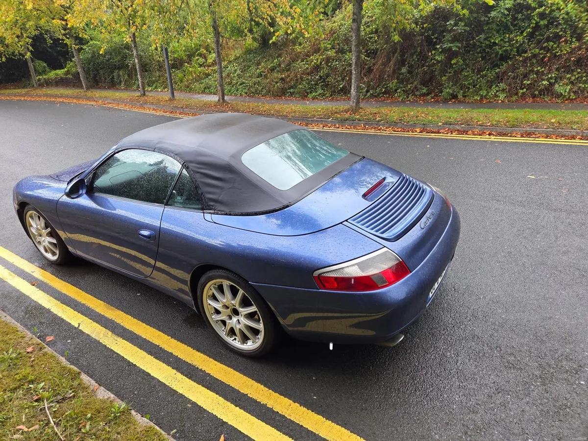 Porsche 911 - Image 4