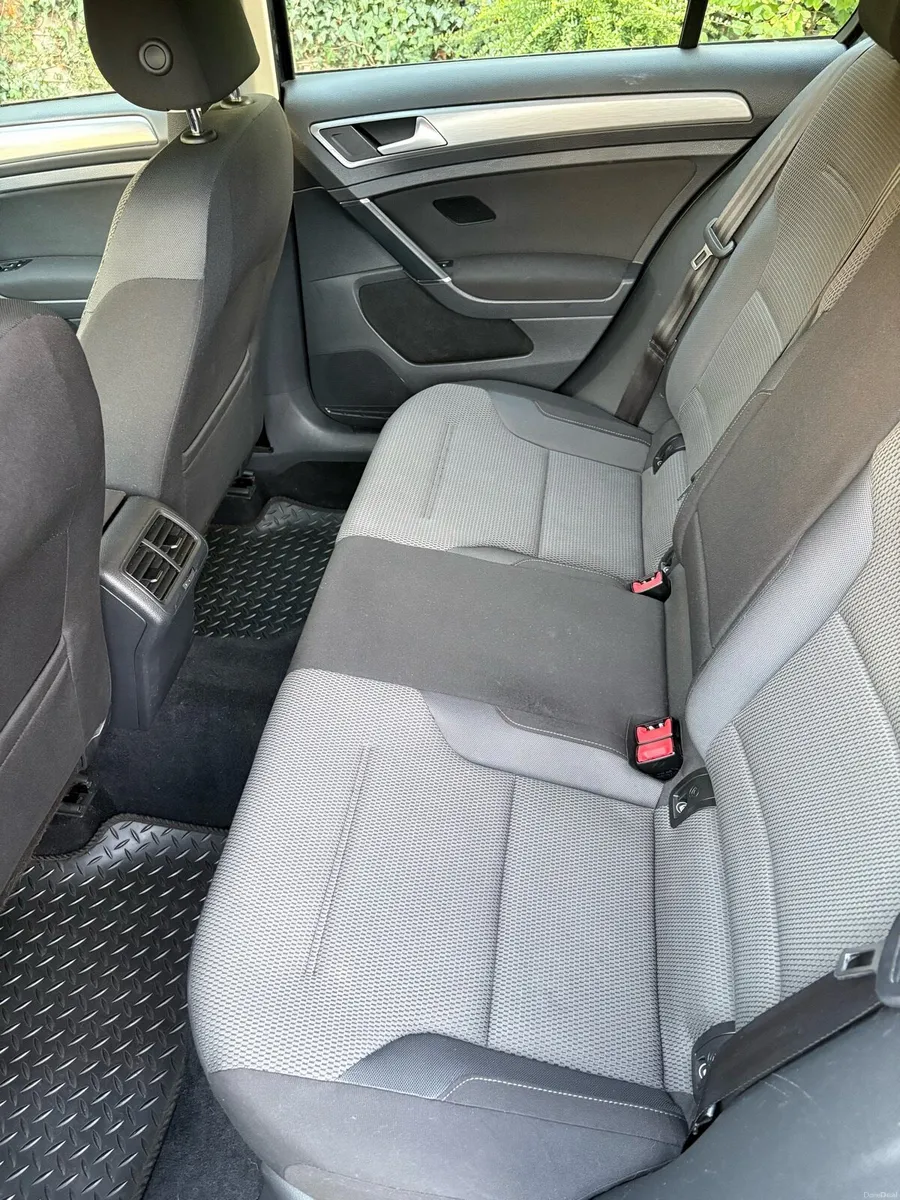 Volkswagen Golf 1.6TDI 2014 for sale in Galway - Image 6