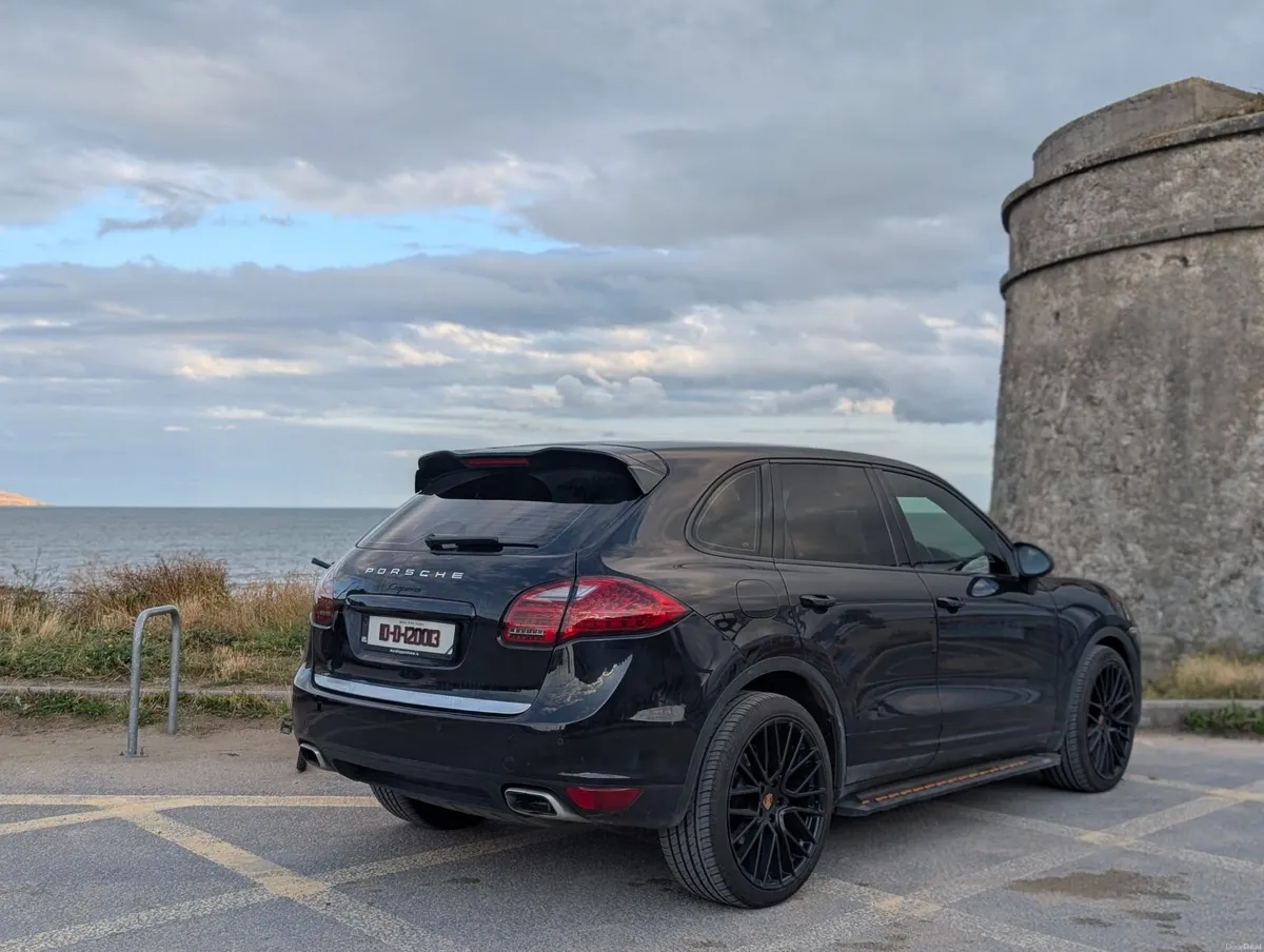 Porsche Cayenne 2010 - Image 3