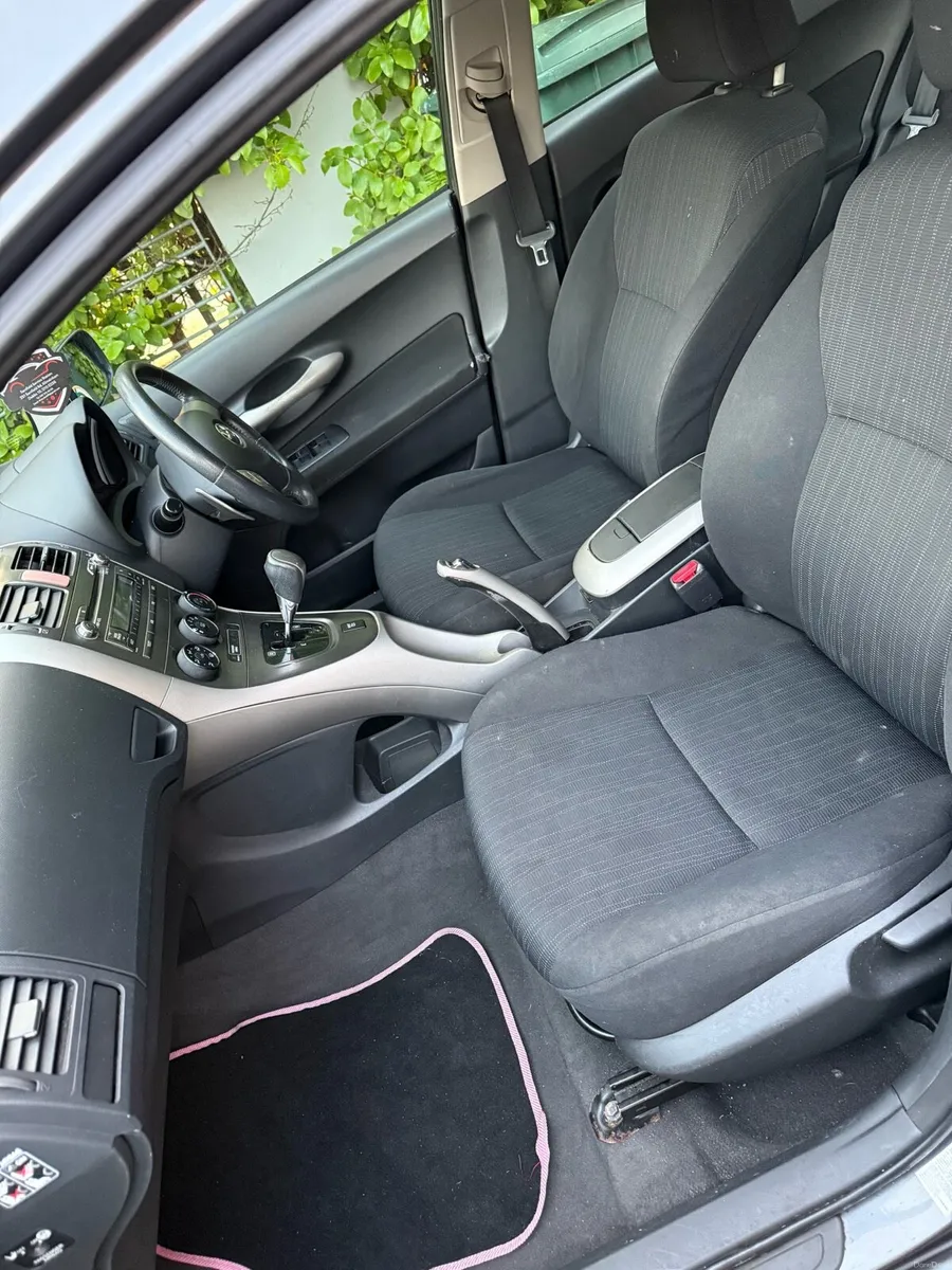 2007 Toyota auris - Image 5