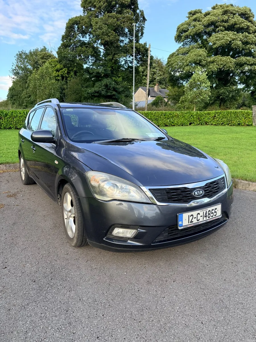 Kia Ceed 2012 - Image 1