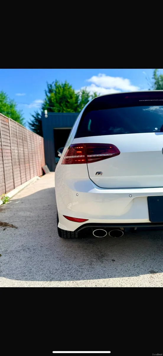 2017 Volkswagen Golf R Carbon Edition - Image 5